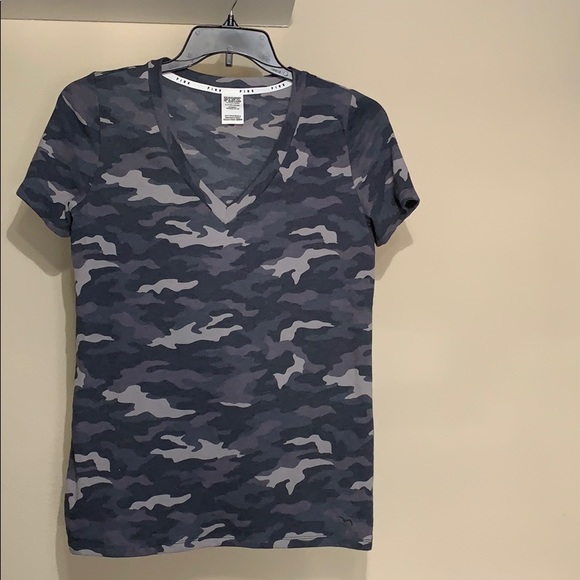 PINK Victoria's Secret Tops - NWOT Victoria’s Secret Pink V Neck Tee Size S